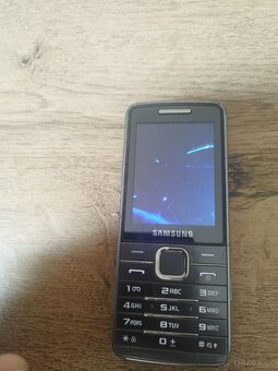 Prodám telefon Samsung GT S5610 - 4