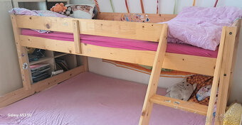 Prodám palandu 140x200, dolní postel 90x200 VESTERVIG - 4