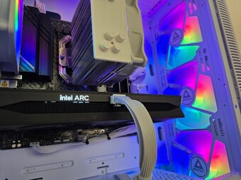 Herní PC/Ryzen 5/ARC B580 12GB/32GB RAM/1TB NVMe SSD - 4