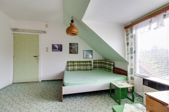 Pronájem slunného bytu - garsoniéry, 30 m2, ul. U Kolejí, Pr - 4