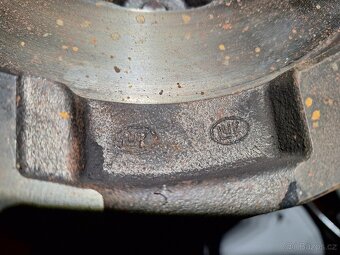 Setrvačník na Mercedes om651 - 4