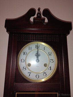 Nástěnné kyvadlové hodiny - 4