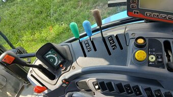 New Holland T6050 Plus - 4