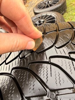 Černé Alu disky 16" – VW Golf 5, Bridgestone Blizzak - 4