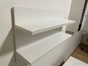 Obyvaková stěna - 4