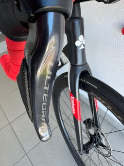 COLNAGO V4Rs UAEmirates - 4