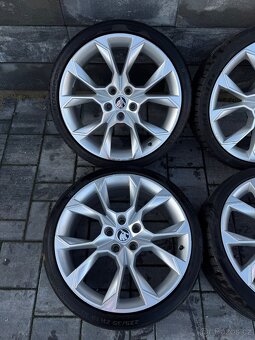 5x112 r19 Škoda EXTREME - 4