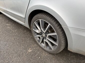 Prodej -  Škoda Superb - 4