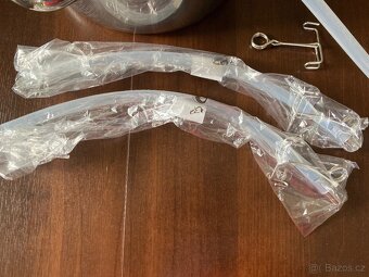 Parní odšťavňovač z nerezu na indukci - 4