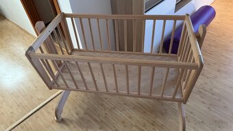 Postýlka/kolébka na kolečkách - 4