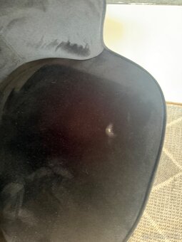 Krásné exotické černé křeslo - 4