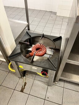 Plynová stolička RedFox + digestoř - 4