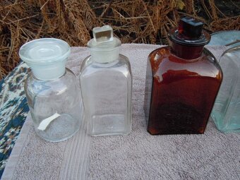 LÁHVE S BROUŠENÝMI UZÁVĚRY - 4