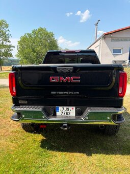 GMC Sierra 1500 6.2 V8 BLACK WIDOW (2019) - 4