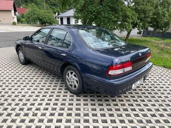 Nissan Maxima 3.0 - 4