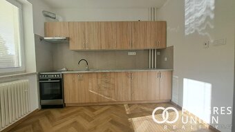 Pronájem krásného bytu 3+1 po kompletní rekonstrukci  Valašs - 4