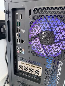 Herní PC - RYZEN 7600X, RTX 4070, 32 GB RAM, 2TB SSD - 4