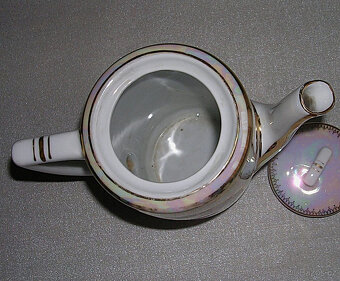 porcelánová konvice s motivem podle Angeliky Kauffman - 4