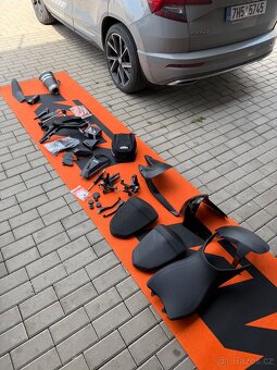 KTM SuperDuke 1290R 2019 - 4