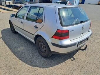 Díly z vozu vw golf 4 1.6fsi - 4