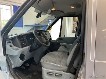 Ford Transit 2.2TDCi 74kW L1H1 2012 - Klima - tažné - 4