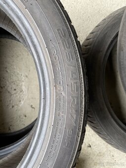 Nokia WR D4 225/45 R17 zimní - 4