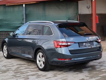 Škoda Superb 2.0TDi 110kW DSG Style - 4