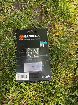 Robotická sekačka Gardena SILENO city 400 - 4