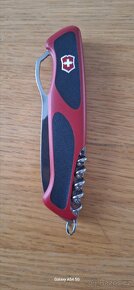 Victorinox RangerGrip 63 Delémont. - 4