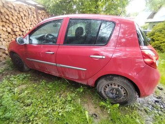 CLIO 1.2 48kW 2009 - 4