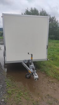Skříňový Termo vlek 3000kg - 4
