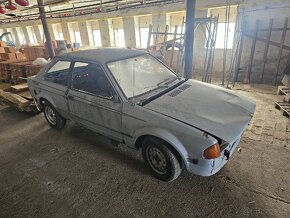 Ford Escort mk3 kastle - 4