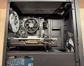 PC - Ryzen 7 1700, RX580 8GB, 16GB RAM, 512GB SSD - 4