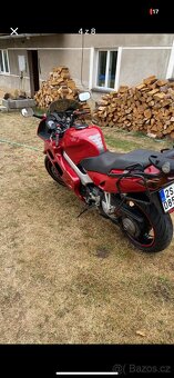 Honda VFR 800 Rc46 - 4