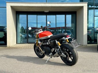 Nový Triumph Speed Twin 1200 RS - 4