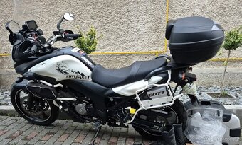 Suzuki DL 650-V strom - 4
