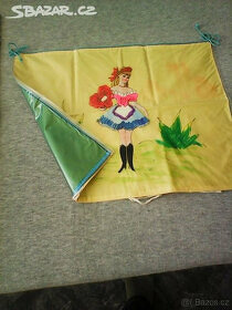 Vyšívaný ubrus a povlak na peřinku - 4