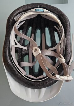 Dívčí cyklistická helma Giro 50-57cm - 4