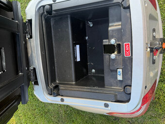 elektrická tříkolka bez řidičáku - 4