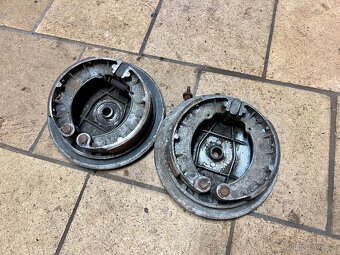 Brzdový štít Jawa - Velorex - 4