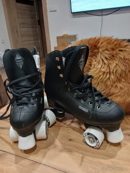 Trekové brusle - 4