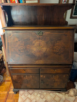 Starý sekretář - 4