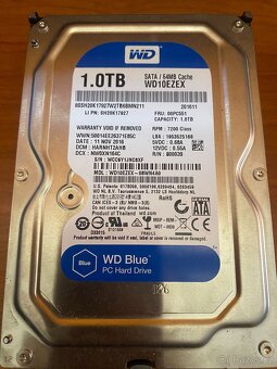 Harddisky 1TB, 500GB - 4