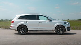 Audi Q7 S-line - 4