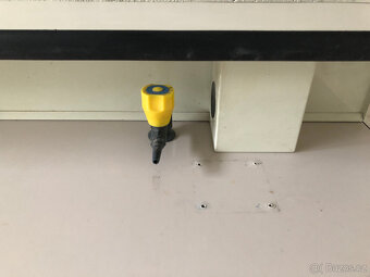 Pracovní kovový stůl pro kutily/modeláře do dílny/laboratoře - 4