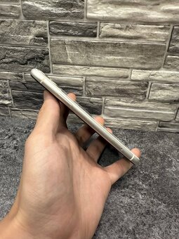iPhone 11 64GB White, baterie 100% - 4