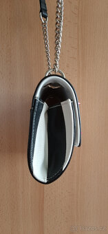 Crossbody kabelka originál GUESS - 4