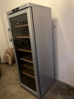 Vinotéka whirpool ww1600 - 4