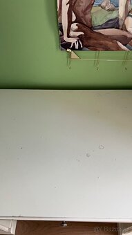 Bílý psací stůl IKEA – 145×60 cm, dobrý stav - 4