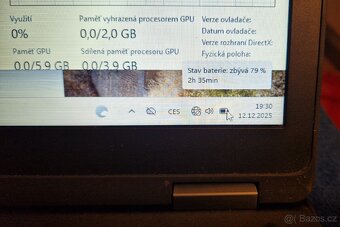 Dell Latitude E5570 , i7, 8GB a 256GB SSD - 4